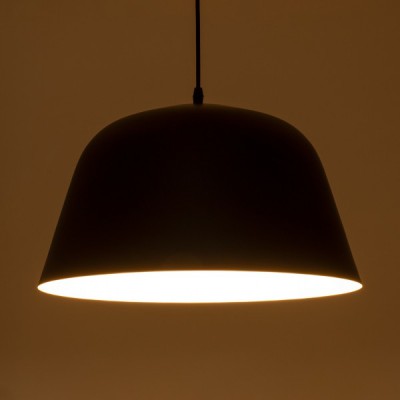 GloboStar® EASTVALE 01281 Μοντέρνο Κρεμαστό Φωτιστικό Οροφής Μονόφωτο 1 x E27 Μαύρο Μεταλλικό Καμπάνα Φ40 x Y24cm Διακόσμηση - Φωτισμός - Χαλιά