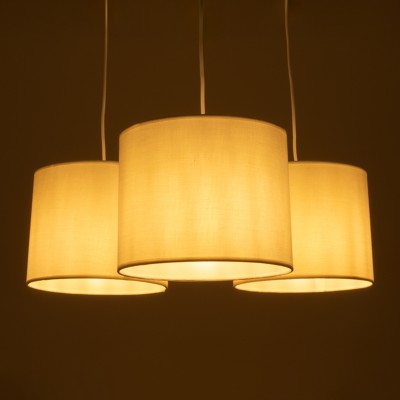 GLOBOSTAR® RAMSON 01526 Μοντέρνο Κρεμαστό Φωτιστικό Οροφής με Ντουί 3 x E27 AC 220-240V IP20 - Λευκό & Μπεζ - Μ65 x Π65 x Υ20cm GLOBOSTAR® RAMSON 01526 Μοντέρνο Κρεμαστό Φωτιστικό Οροφής με Ντουί 3 x E27 AC 220-240V IP20 - Λευκό & Μπεζ - Μ65 x Π65 x Υ20cm